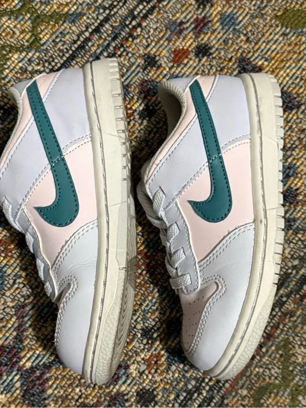 Nike Kids Low-Top Sneakers